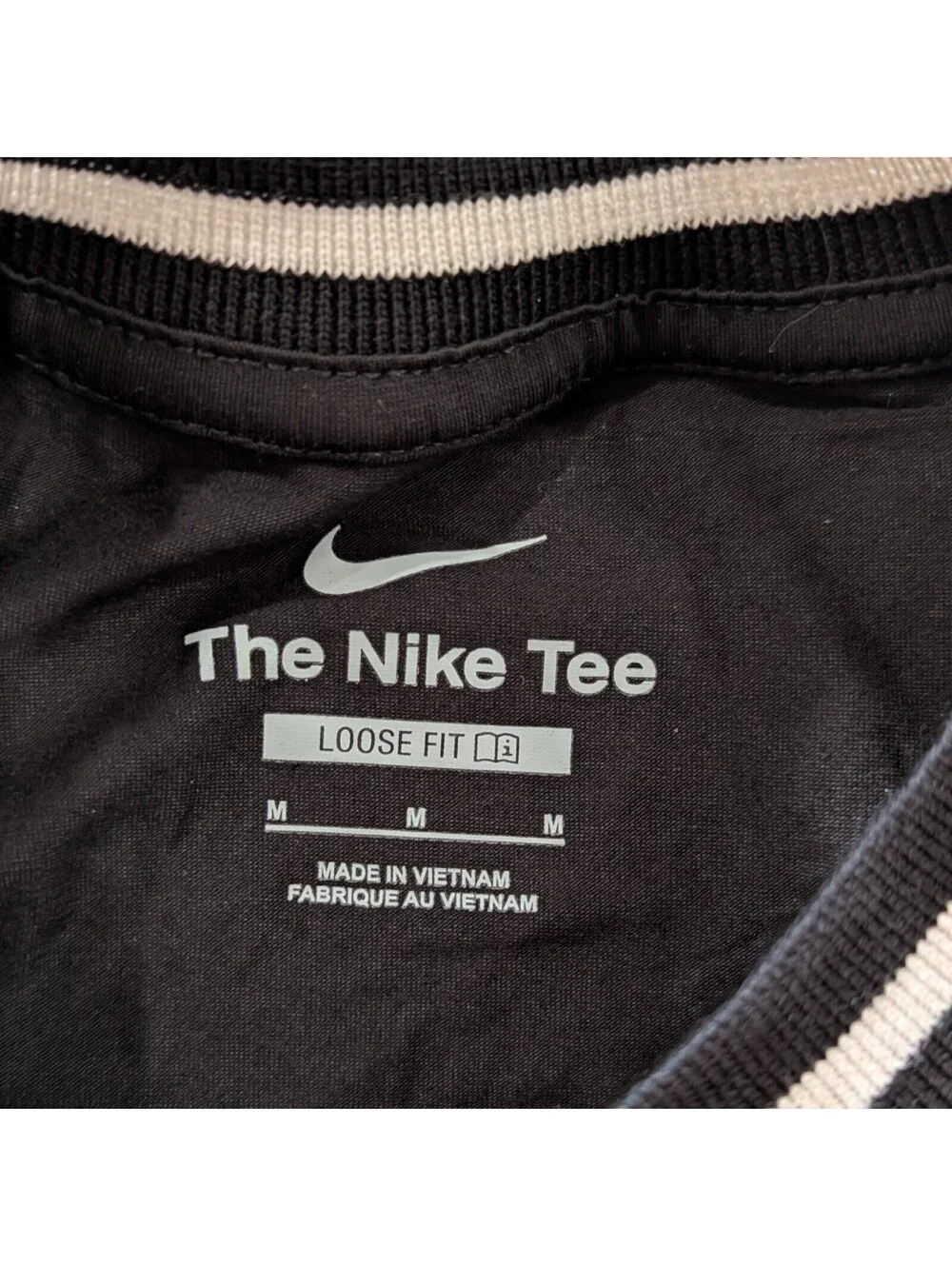 Nike Sportswear Chill Knit Women's Crop Long Sleeve Tee Black M NWT FZ2859-010